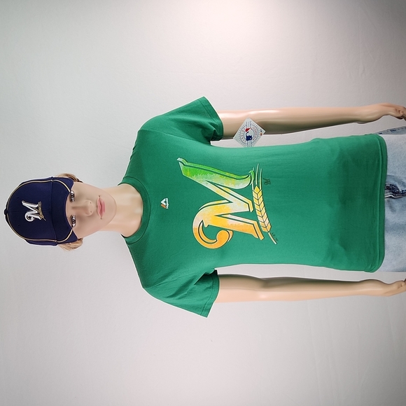 MLB Milwaukee Brewers Classic M Logo tee Size S - Picture 13 of 13